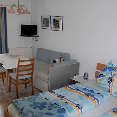 Pensionat Gertis Blumenhof Privatzimmer, Gmund (Lower Austria)